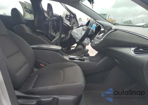 2020 Chevrolet Malibu Lt z USA, uszkodzony, nr VIN 1G1ZD5ST0LF035132